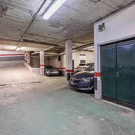 Aym Place Santa Cruz Parking incluido ALTO MAX 1,80M Sevilla Exterior foto