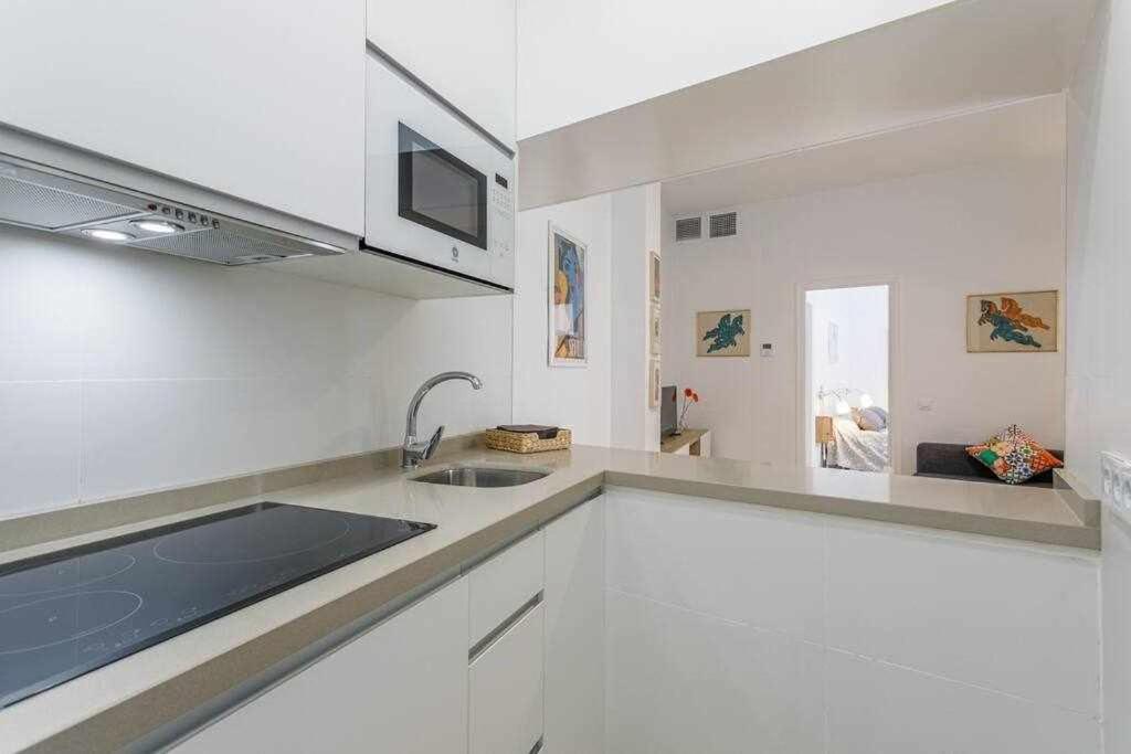 Aym Place Santa Cruz Parking incluido ALTO MAX 1,80M Sevilla Exterior foto