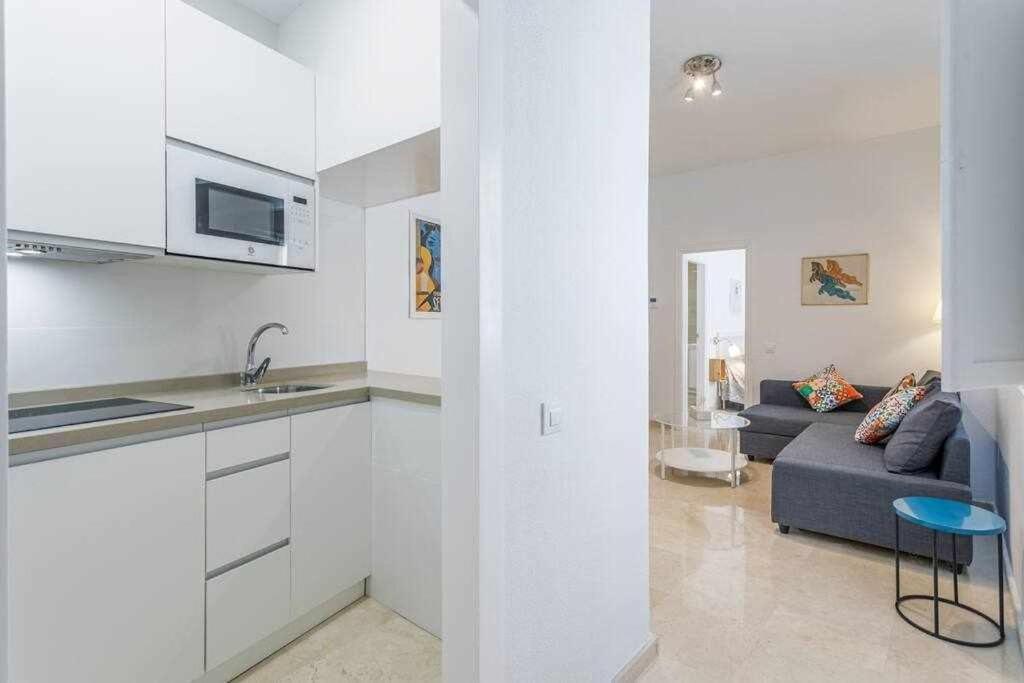 Aym Place Santa Cruz Parking incluido ALTO MAX 1,80M Sevilla Exterior foto