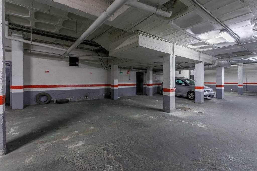 Aym Place Santa Cruz Parking incluido ALTO MAX 1,80M Sevilla Exterior foto
